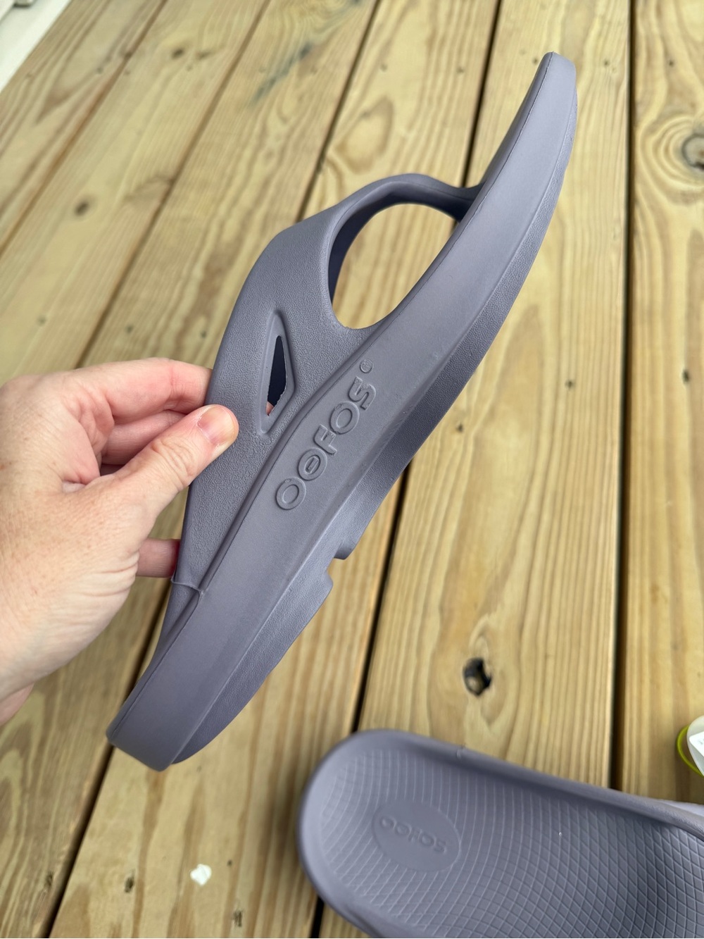 New OOFOS OOriginal Unisex Flip Flop Sandals Mauve Purple Multiple Sizes - Picture 2 of 7